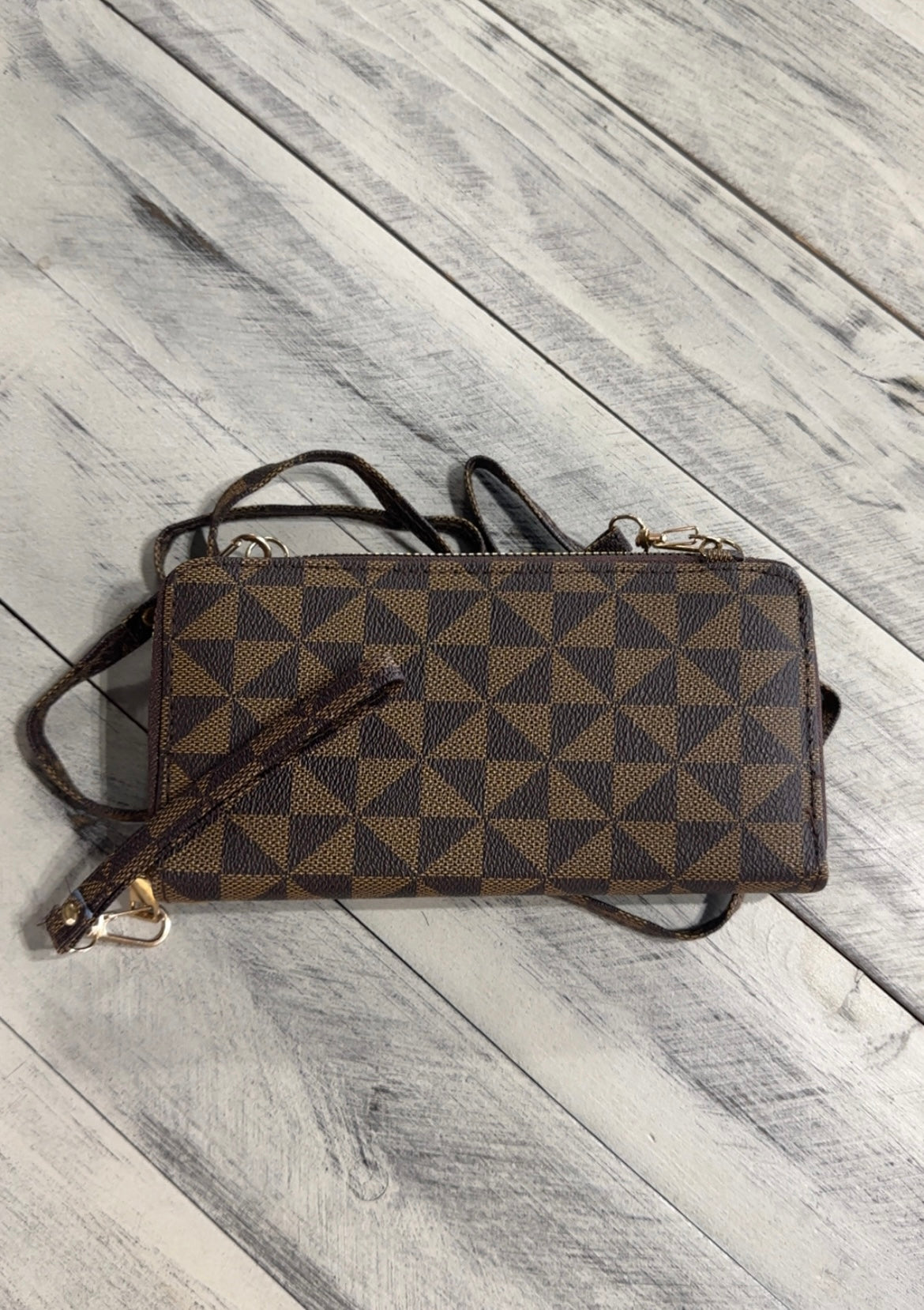 Checkered 2 in 1 Wallet Crossbody Clutch