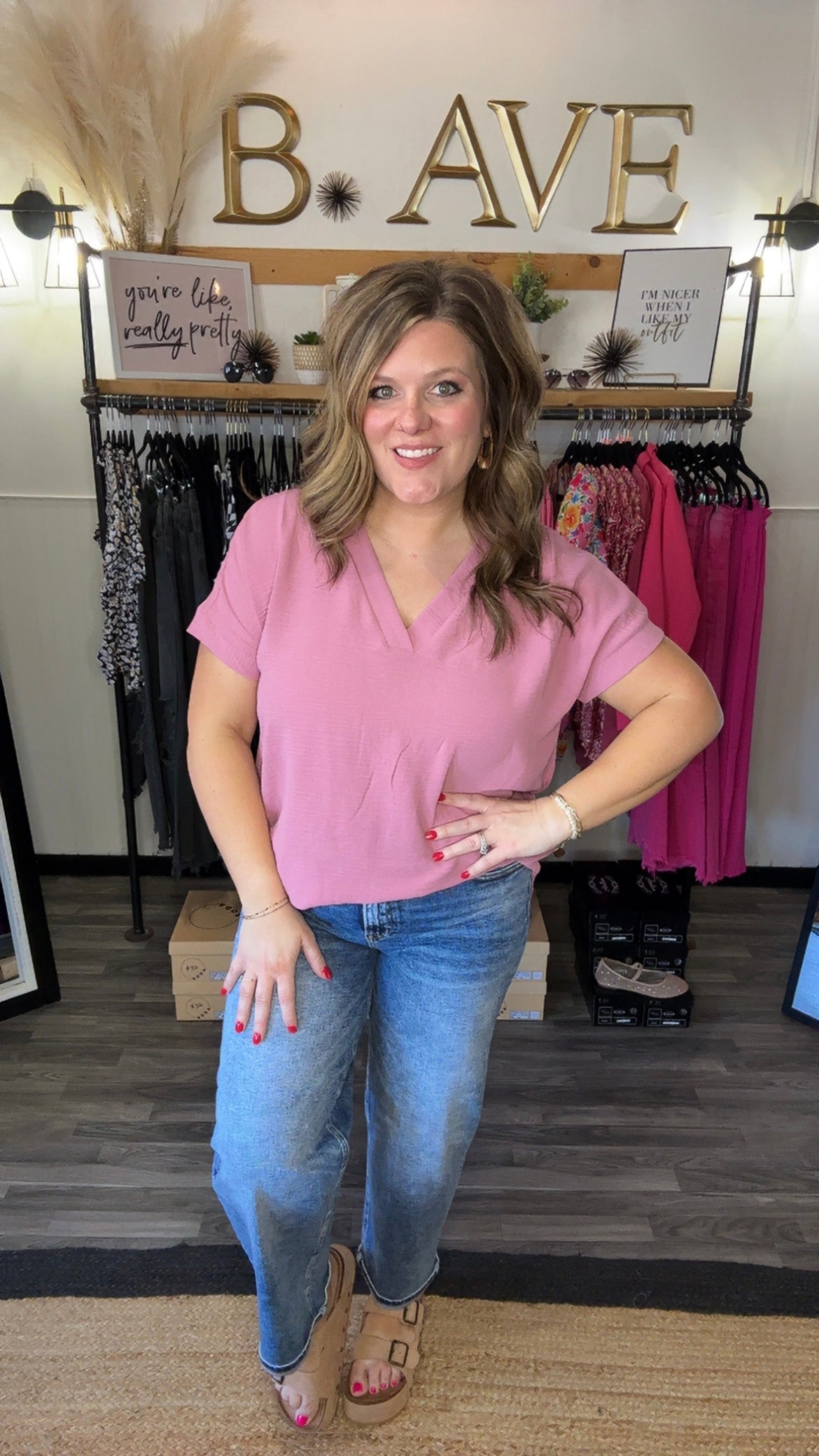 Light Rose V-Neck Hi-Low Short Sleeve Top