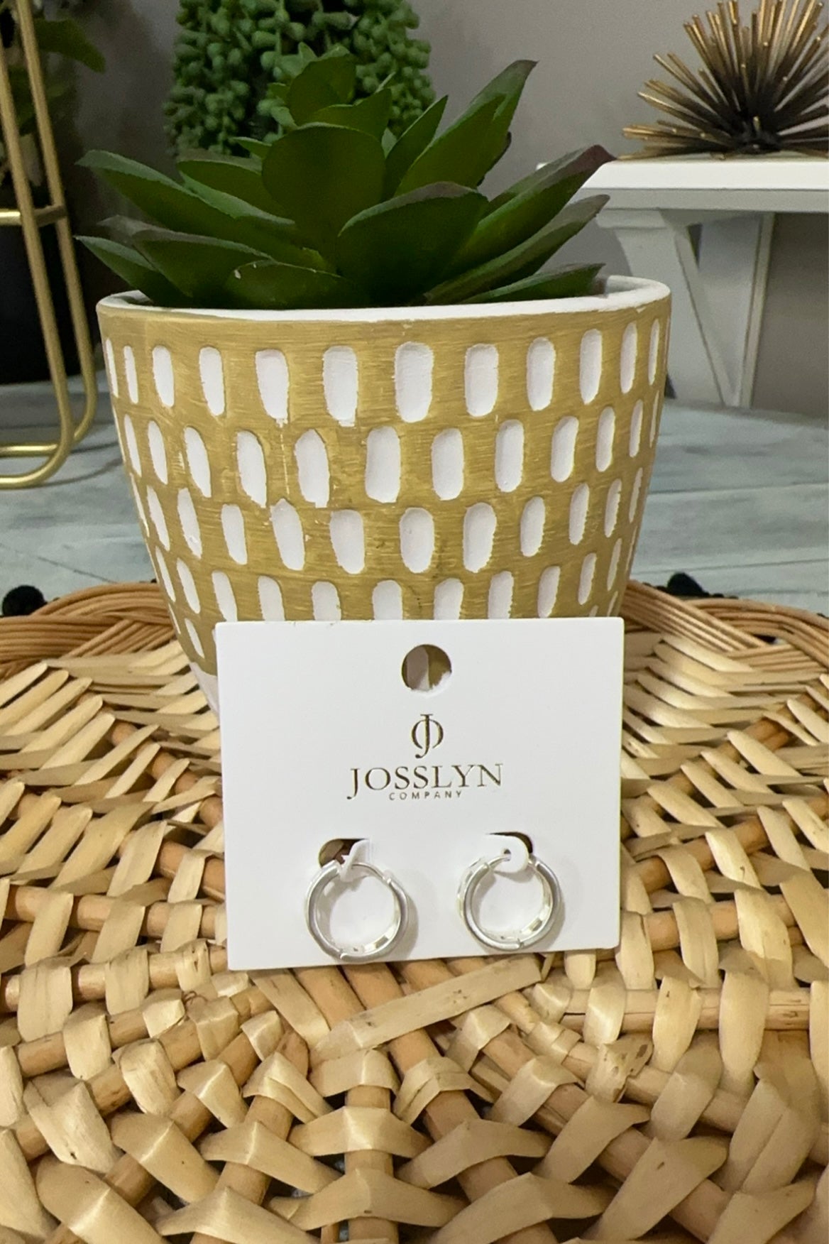 Checkered Cutout Mini Hoop Huggie Earring