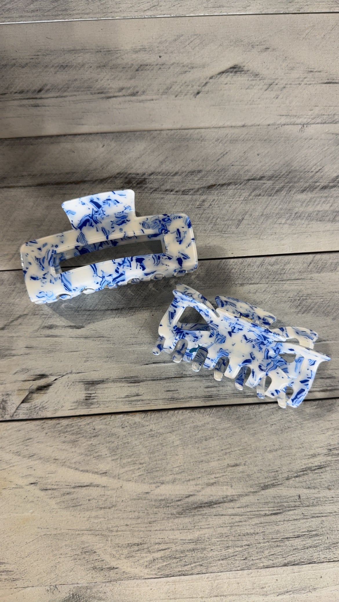 Vintage Toile Pattern Blue & White Hair Clip