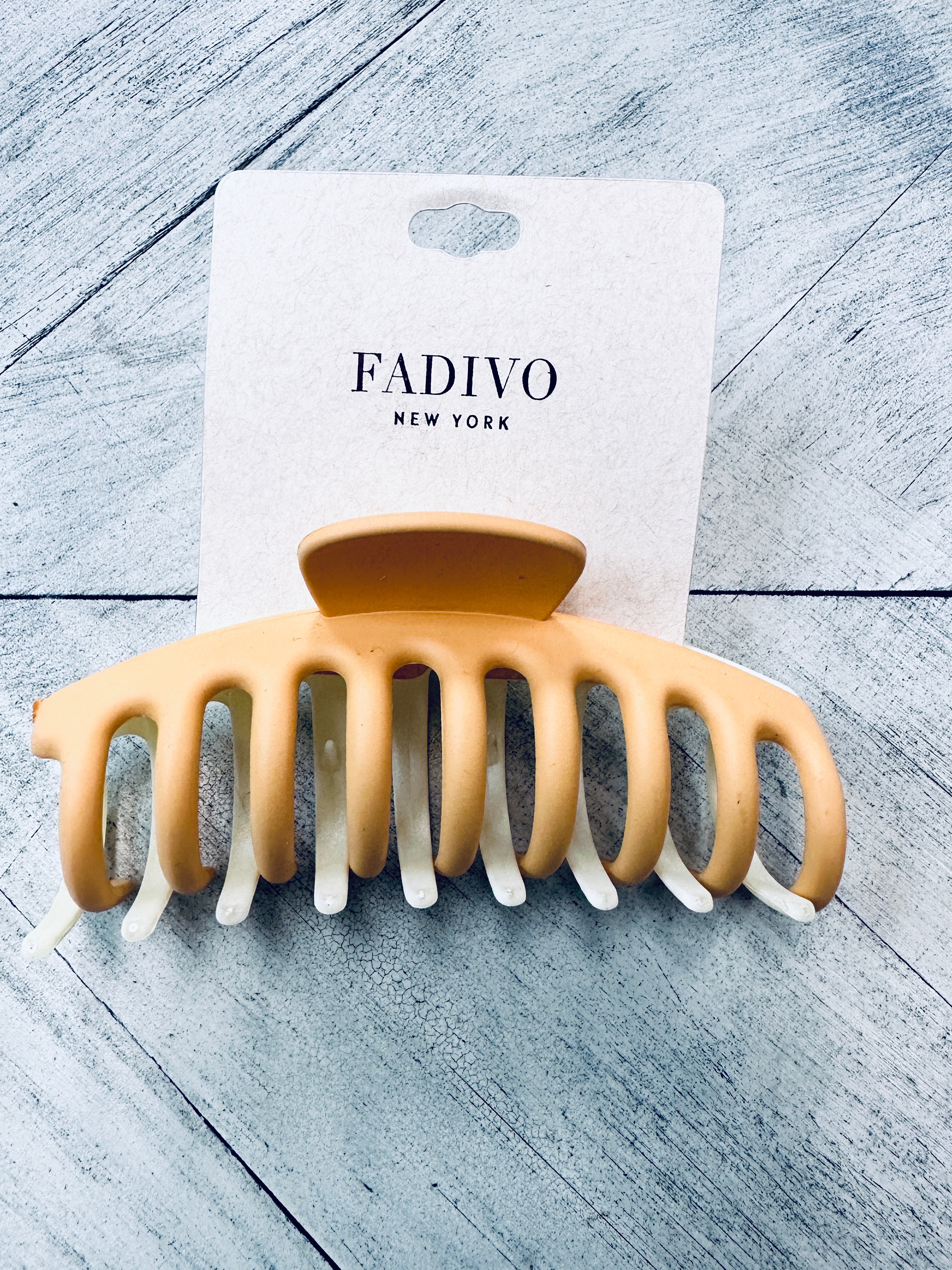 Two Tone Claw Clip