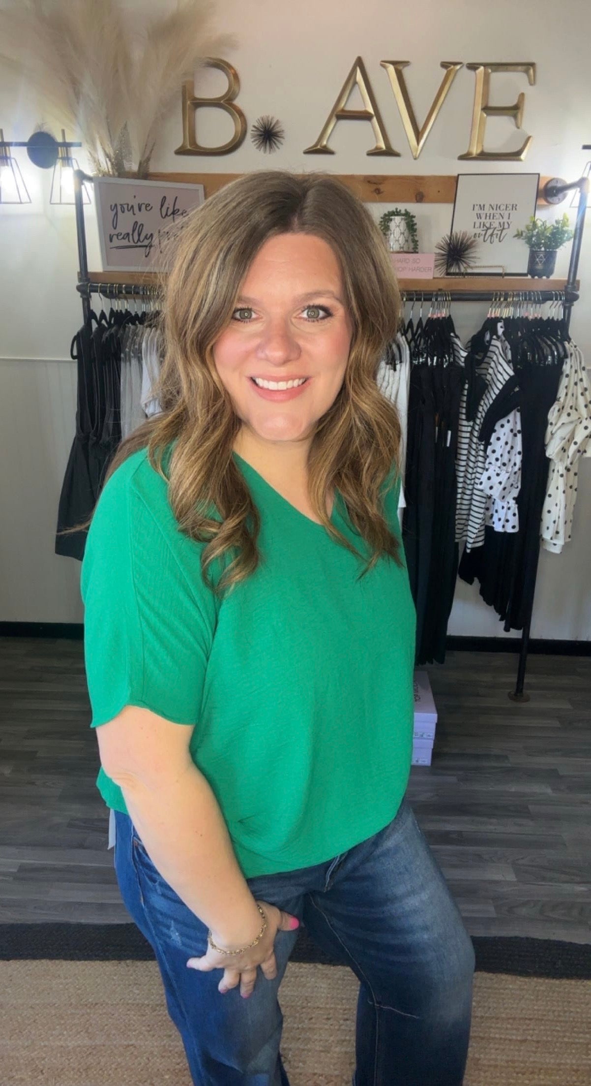 Flowy V-Neck Short Sleeve Top