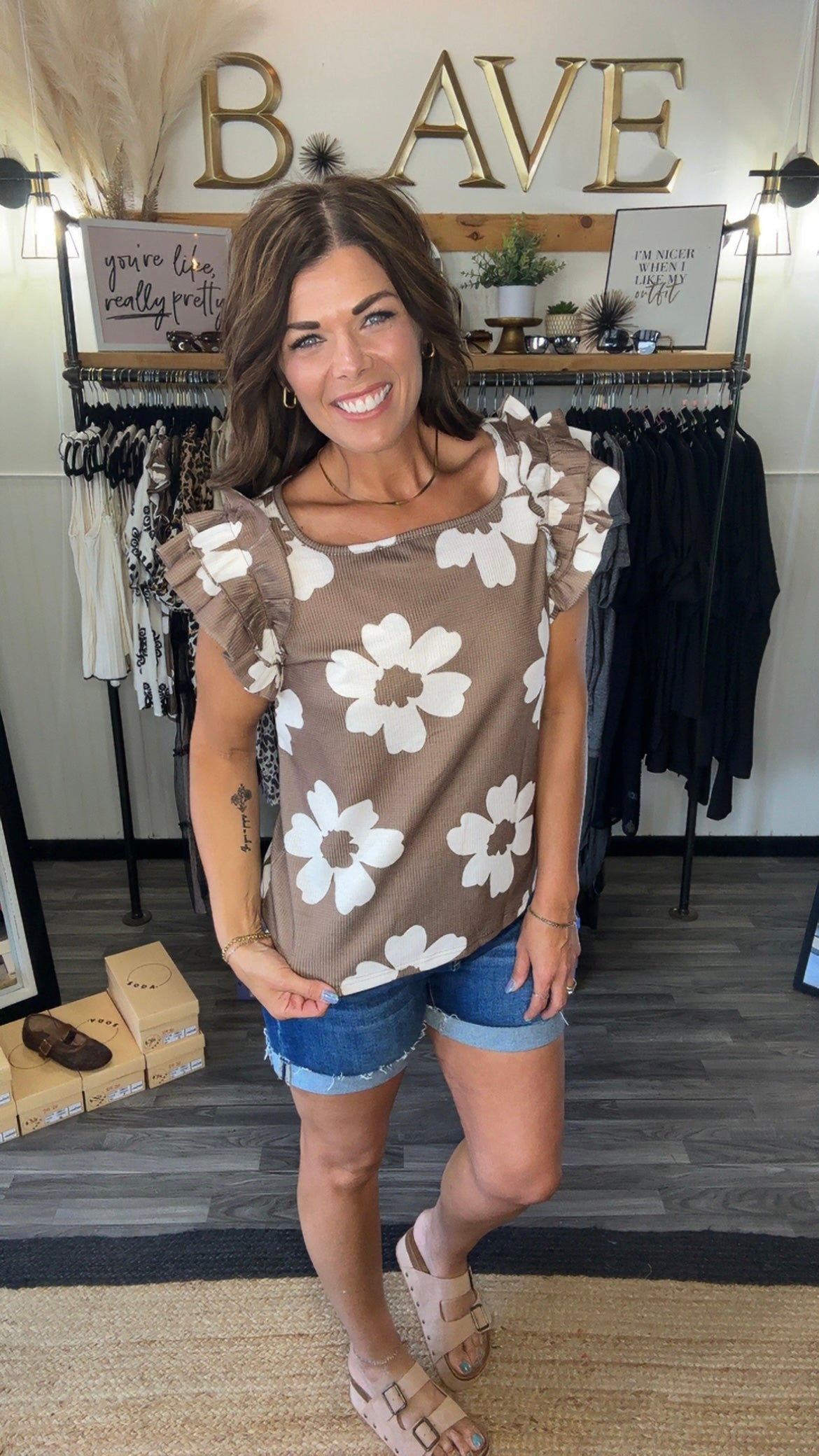 Brown Floral Textured Ruffle Sleeve Top