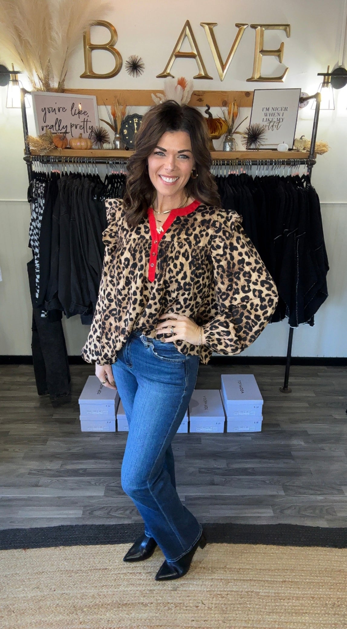 Vervet Dark Wash Straight Leg Jeans