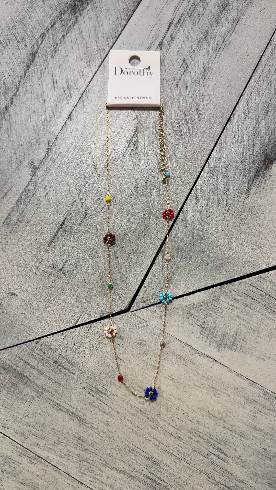 Dainty 5 Daisy & Crystal Bead Necklace