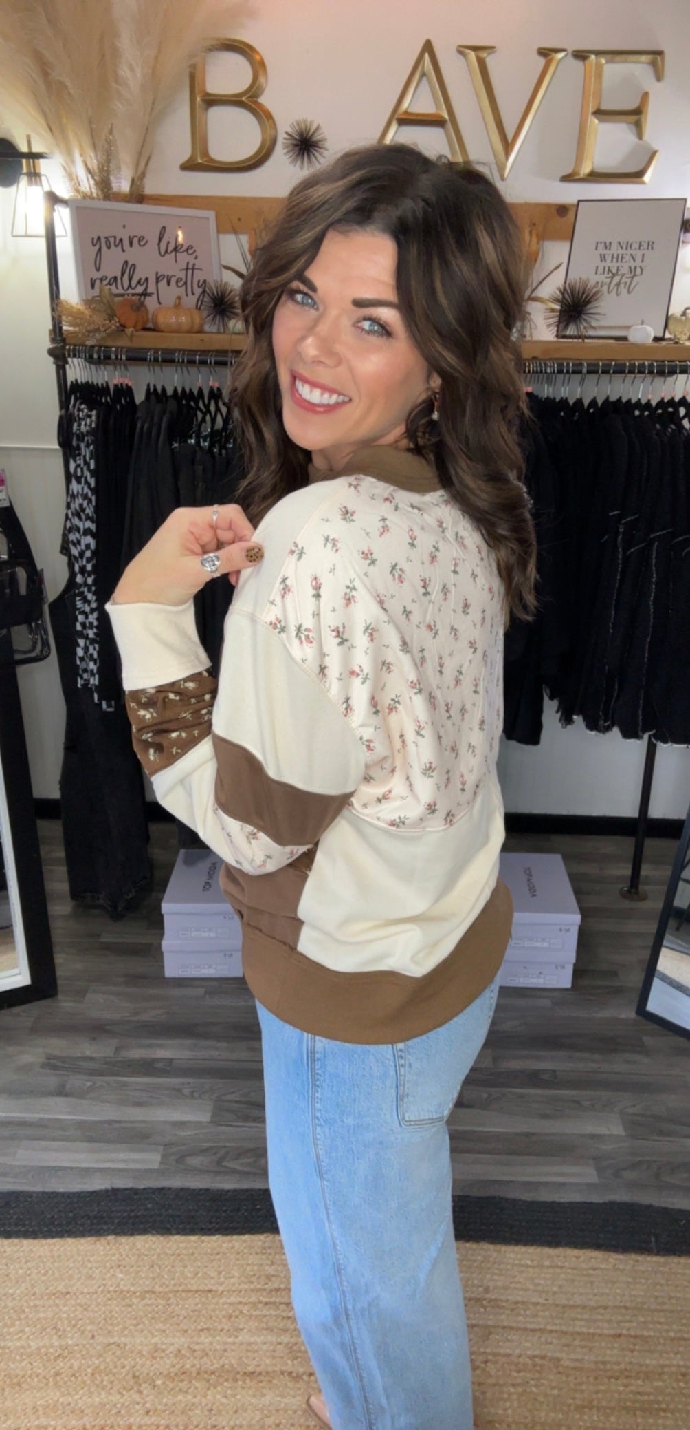 Cream & Brown Vintage Floral Color Block Pullover