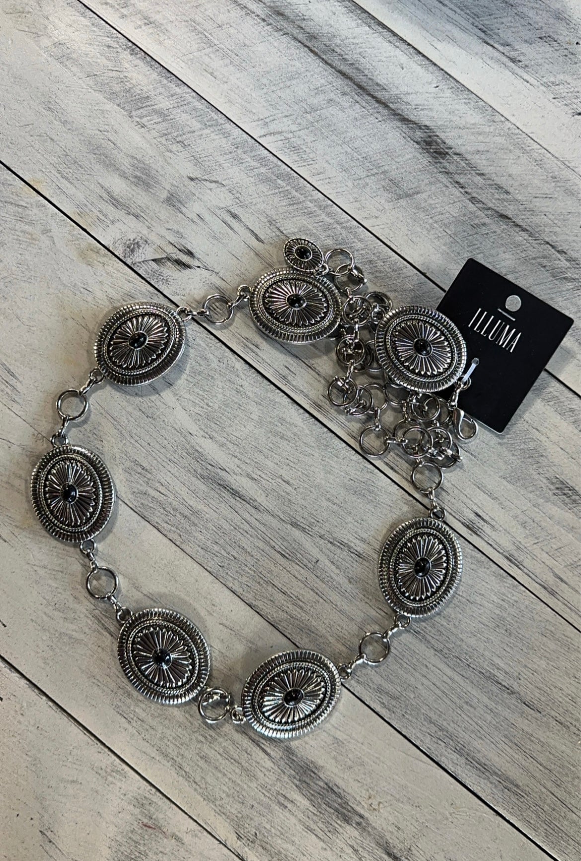 Metal Oval Concho Stone Chain Belt